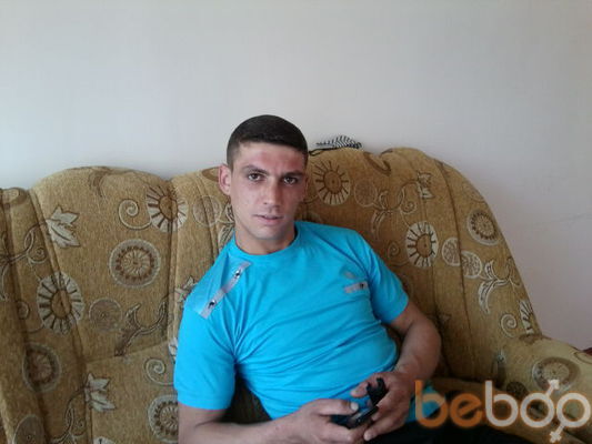  ,   Valentin, 37 ,     , c 