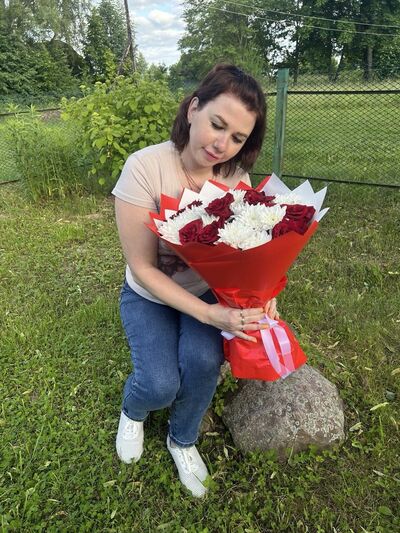  ,   Anyuta, 38 ,   c 