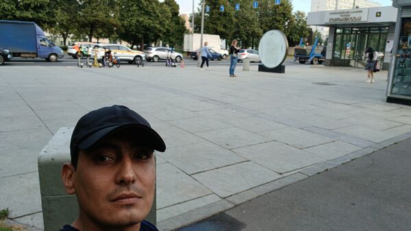  ,   Ali, 32 ,   ,   
