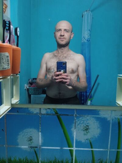  ,   Viktor, 38 ,     , c , 