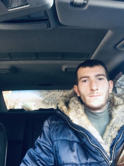  ,   Gagik, 43 ,   ,   