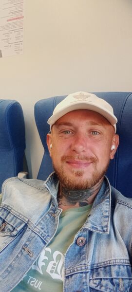  ,   Anton, 34 ,   ,   