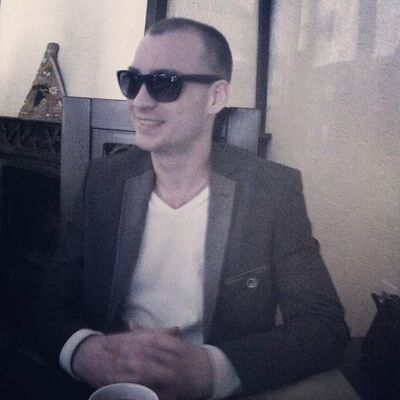  ,   Ruslan, 35 ,   ,   , c 