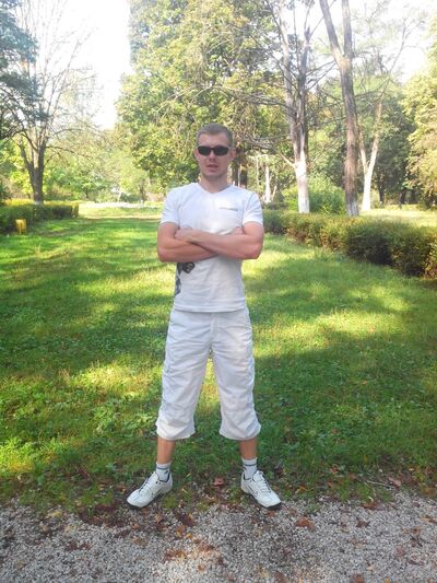  ,   Djekson, 33 ,   