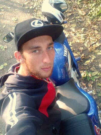  -,   Ruslan, 27 ,   ,   