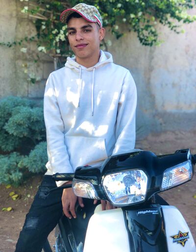  Algiers,   Hicham, 25 ,   ,   