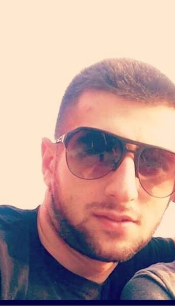  ,   Edgar, 32 ,   ,   , c 