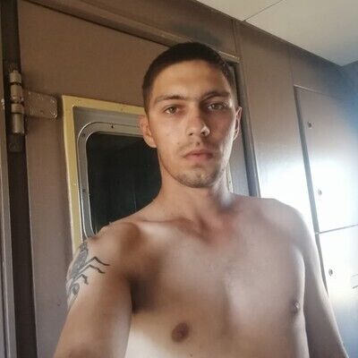  21172663  Gelik, 25 ,    