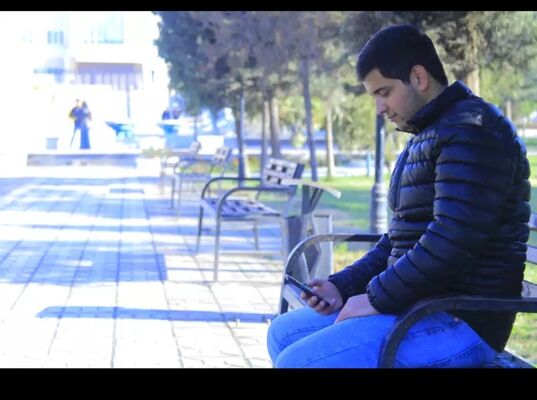  ,   Jamik, 27 ,   ,   