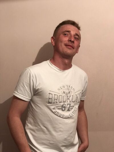  ,   Aleksandr, 33 ,   ,   , c 