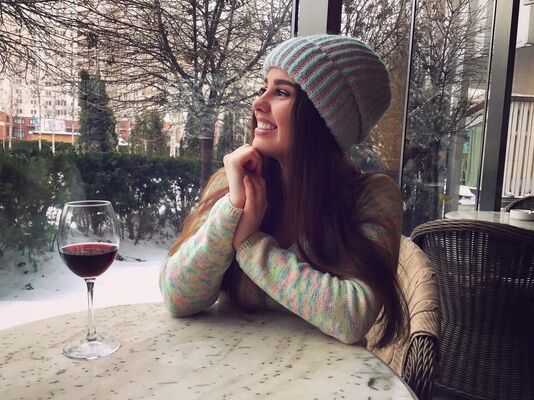  ,   Malvina, 25 ,   ,   , c 