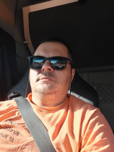  ,   Dejan, 38 ,     , c 