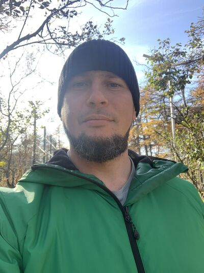 ,   Victor, 40 ,   ,   , c , 