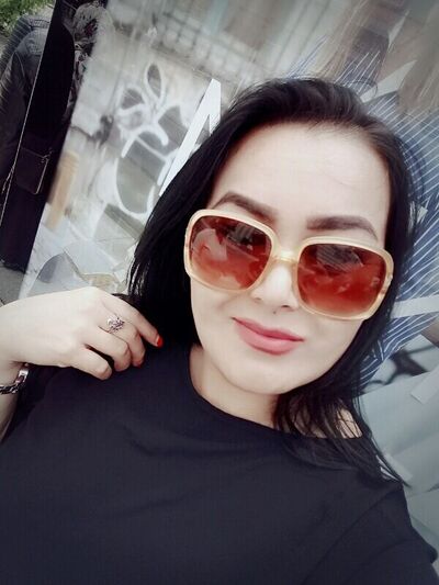  ,   Guli, 37 ,   ,   