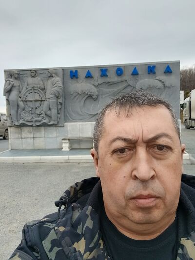  ,   Vlad, 48 ,   
