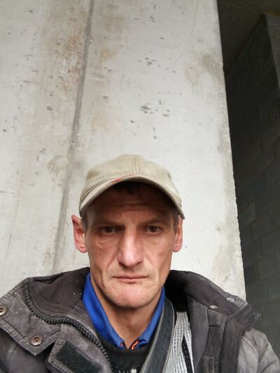  --,   , 42 ,   c 