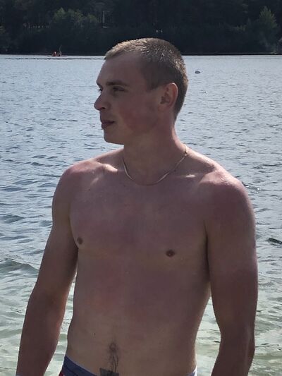  ,   Gosha, 28 ,   ,   
