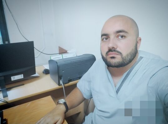  ,   Aziz, 34 ,   ,   