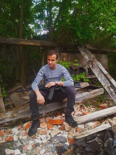  ,   Igor, 37 ,   ,   