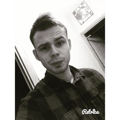  ,   LaZyBoY, 32 ,  