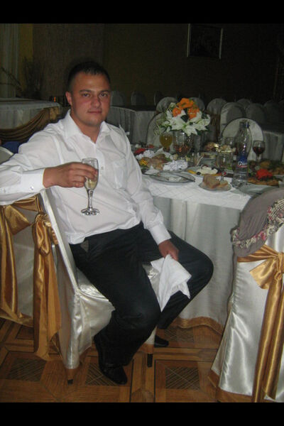  ,   Alexandru, 39 ,     , c 