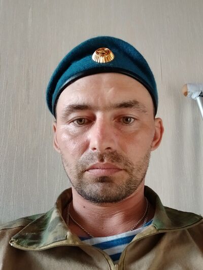  ,   Aleksandr, 37 ,   ,   