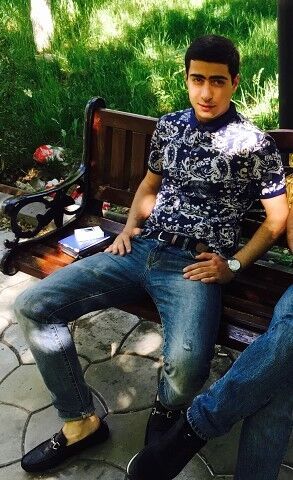  ,   Narek, 28 ,   