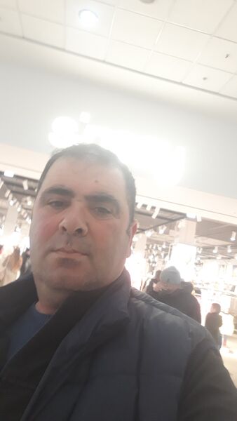  ,   Nurik, 52 ,   ,   