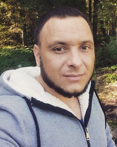  ,   Artem, 36 ,   ,   
