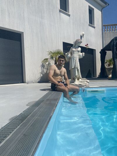  Creil,   , 24 ,   ,   