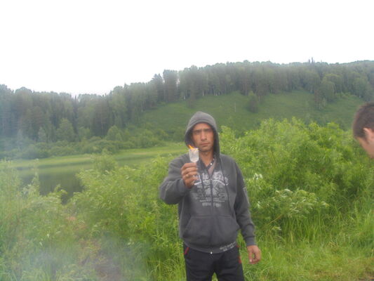  ,   Alekseu, 39 ,   