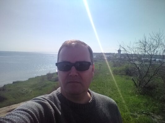  ,   Vlad, 44 ,   ,   , c , 