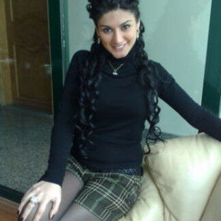  ,   Lola, 40 ,   ,   , c 