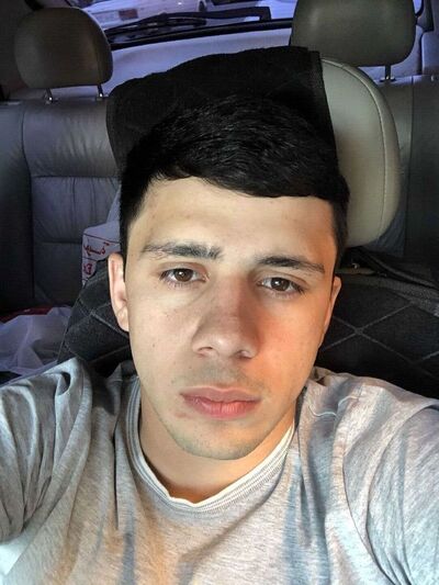  ,   Edgar, 27 ,   ,   