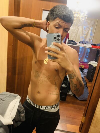  ,   El Deivis, 21 ,   ,   