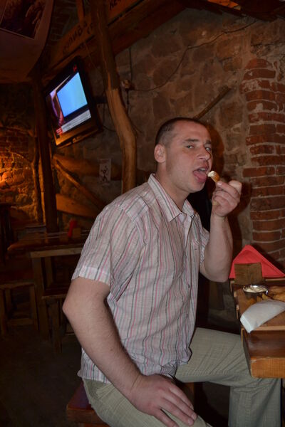  ,   Sasha, 35 ,   ,   