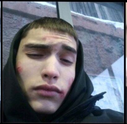  ,   Dante, 19 ,   ,   