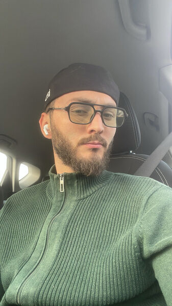  ,   David, 28 ,   ,   