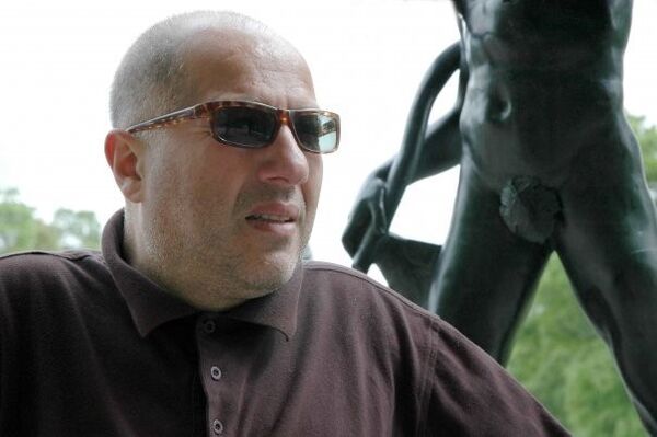  --,   Michael, 49 ,     , c 