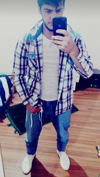  ,   Akram, 28 ,   ,   