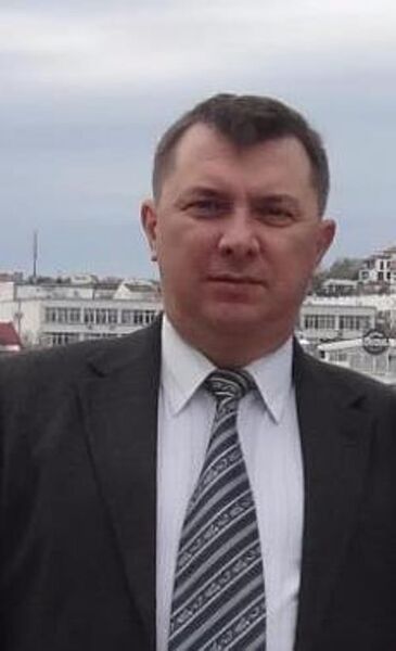  ,   Albert, 42 ,   , 