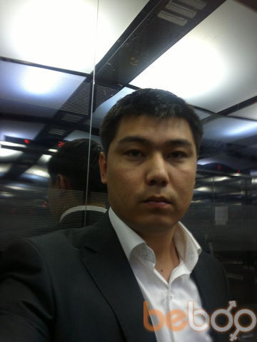  ,   Mayor, 39 ,  
