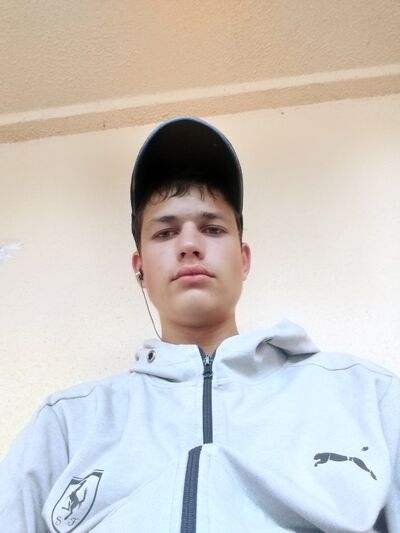  ,   Vladeslav, 20 ,   ,   , c 