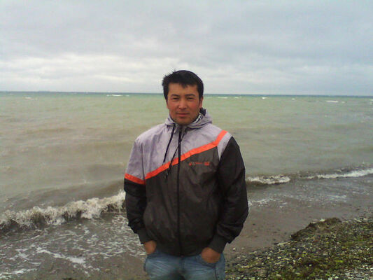  ,   Akram, 40 ,   