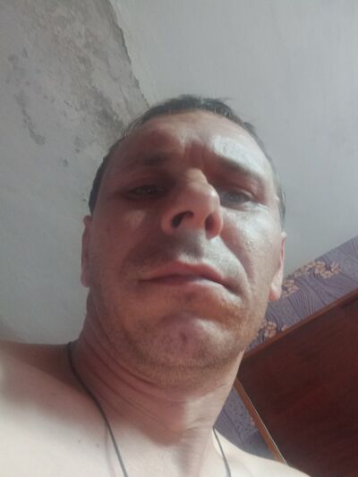  ,   Sergey, 40 ,   ,   