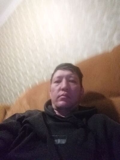  ,   Arman, 39 ,   ,   