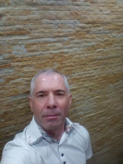  ,   Vasile, 52 ,   c 