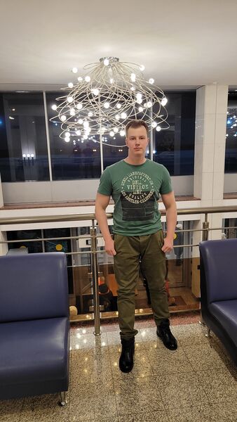  ,   Alexander, 32 ,   ,   , c , 