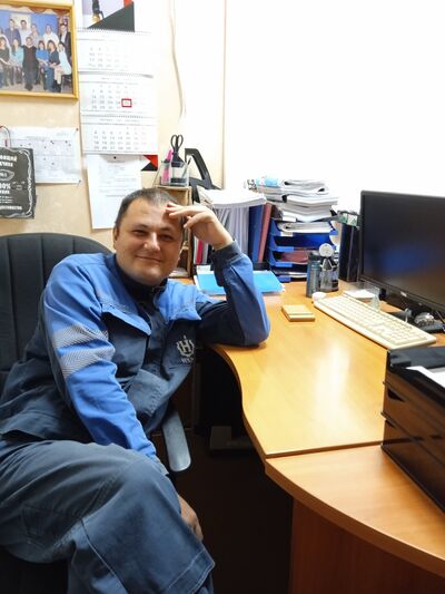  ,   Denis, 36 ,   ,   