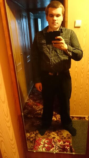  ,   Arturas, 32 ,   ,   , c 